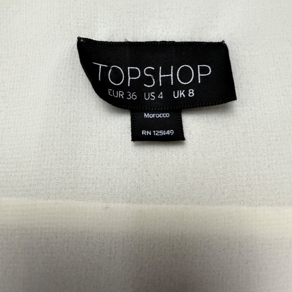 TopShop Pocket Shift Dress, V-Neck, White, Size 4, Polyester, Summer - Picture 3 of 13